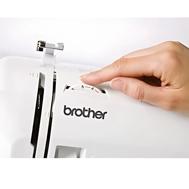 Brother RH137 – Máquina de Coser Mecánica con 37 Puntadas y Ojal Automático - Imagen 4