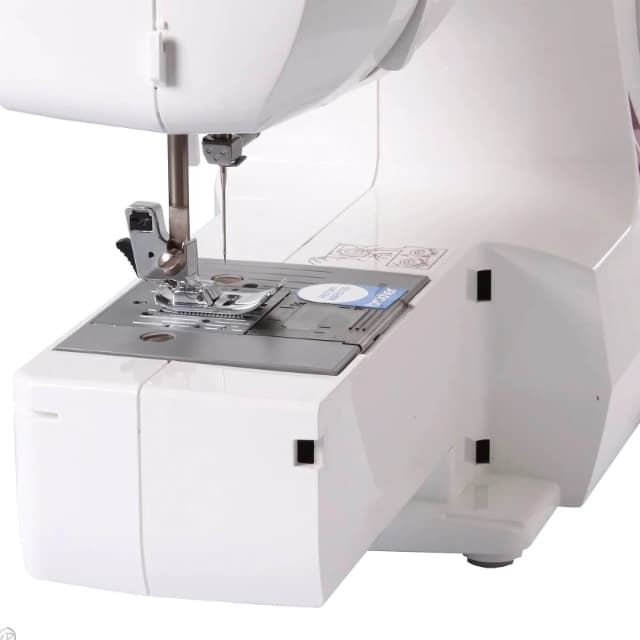 Brother XN1700 – Máquina de Coser Mecánica Compacta con 17 Puntadas - Imagen 4