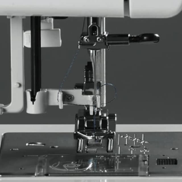 Elna 240 eXplore - Máquina de Coser Mecánica Completa con 23 Puntadas y Ojal Automático - Imagen 4