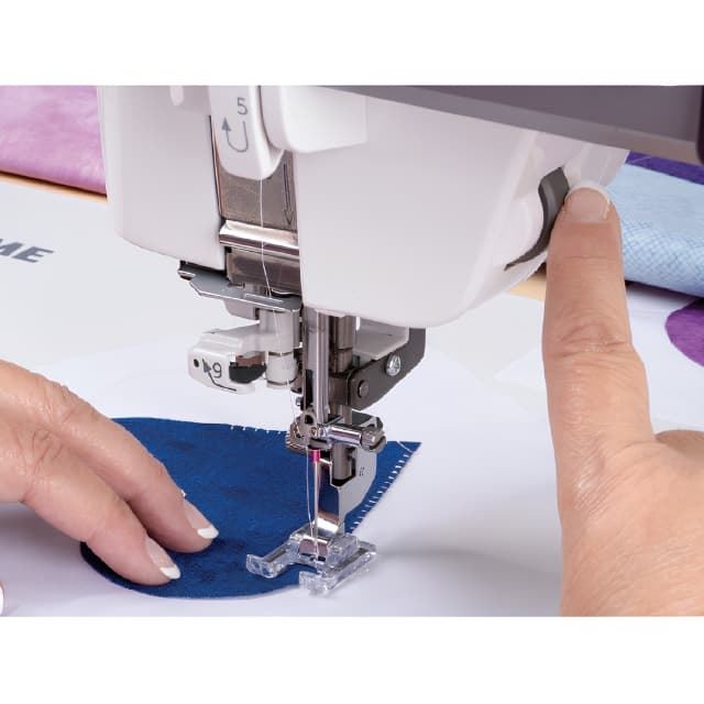 Janome CM8P - Máquina de Coser Electrónica Profesional para Patchwork, Quilting y Alta Costura - Imagen 6