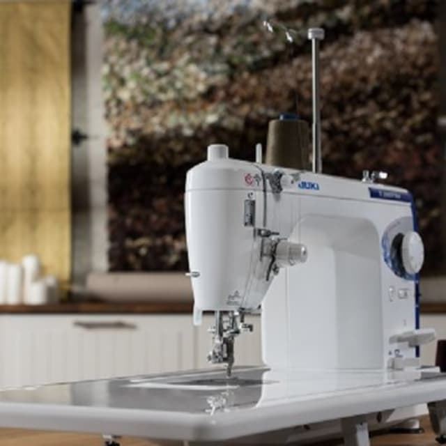 Juki TL-2200QVP Mini – Máquina de Coser Semiprofesional de Alta Precisión para Quilting - Imagen 3