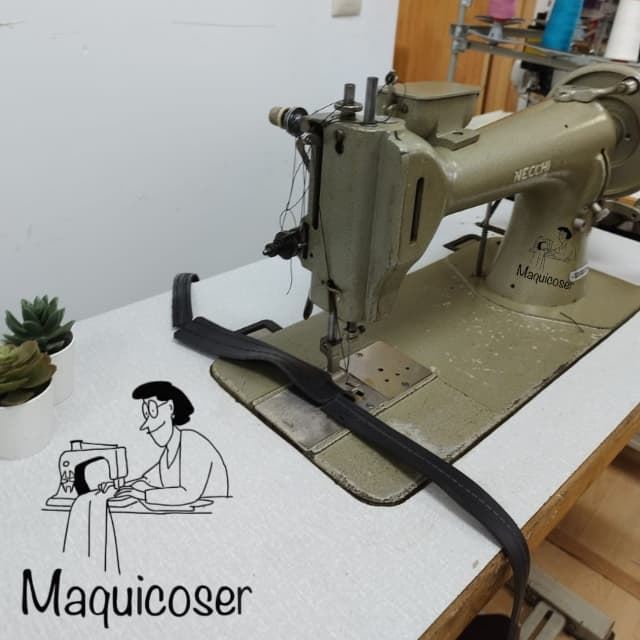 Maquina de coser albarderia Necchi - Imagen 3
